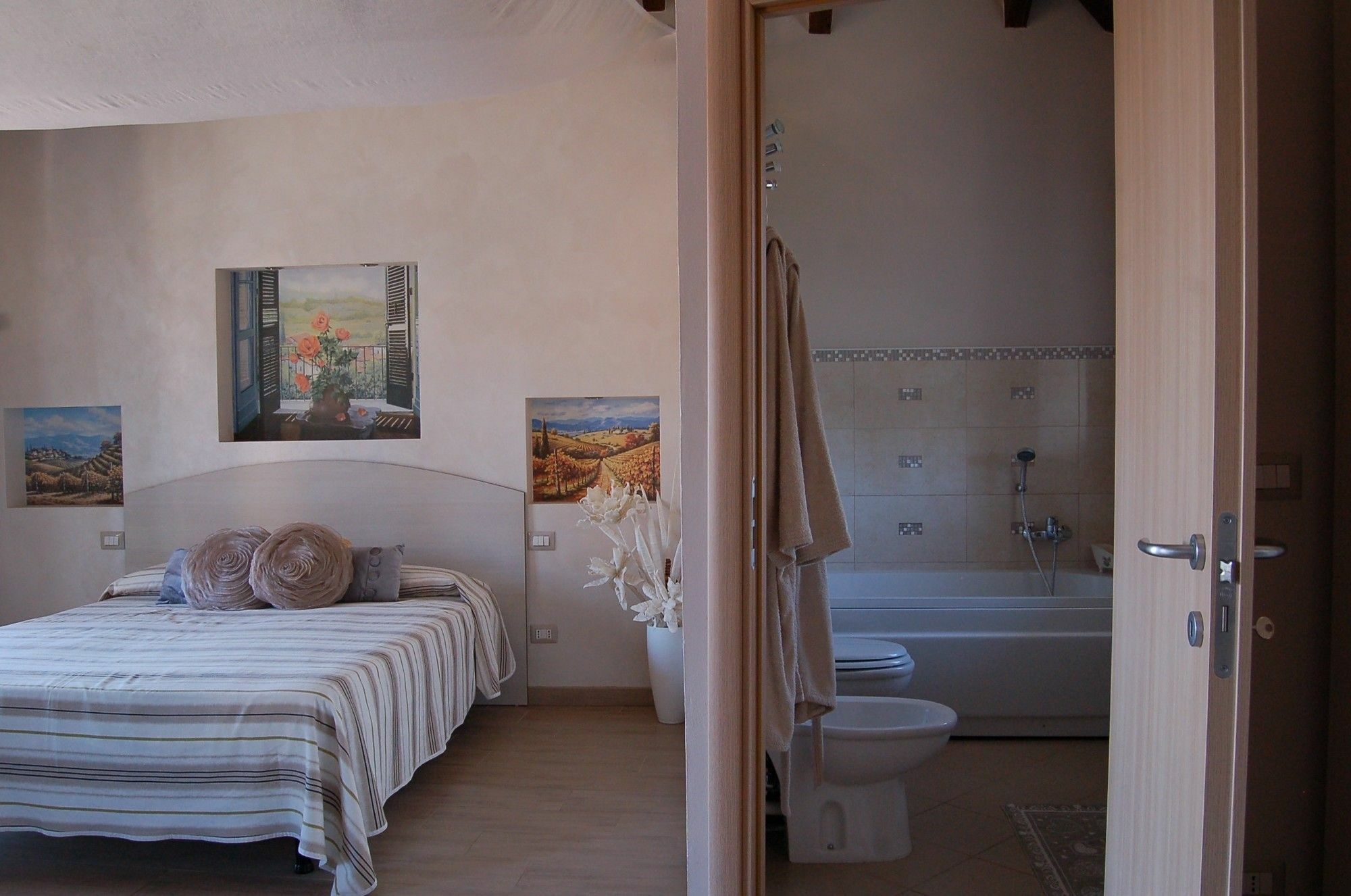 La Valle B&B Асти Экстерьер фото